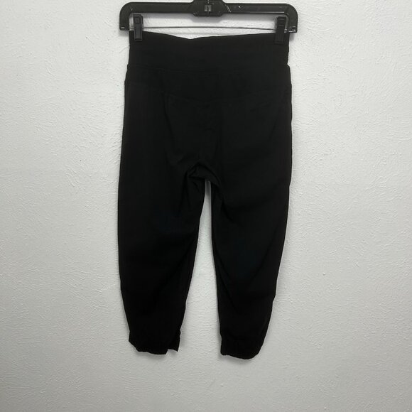 Lululemon Dance Studio Crop Joggers Lightweight Athletic Pants Black Size 2 - Picture 5 of 6